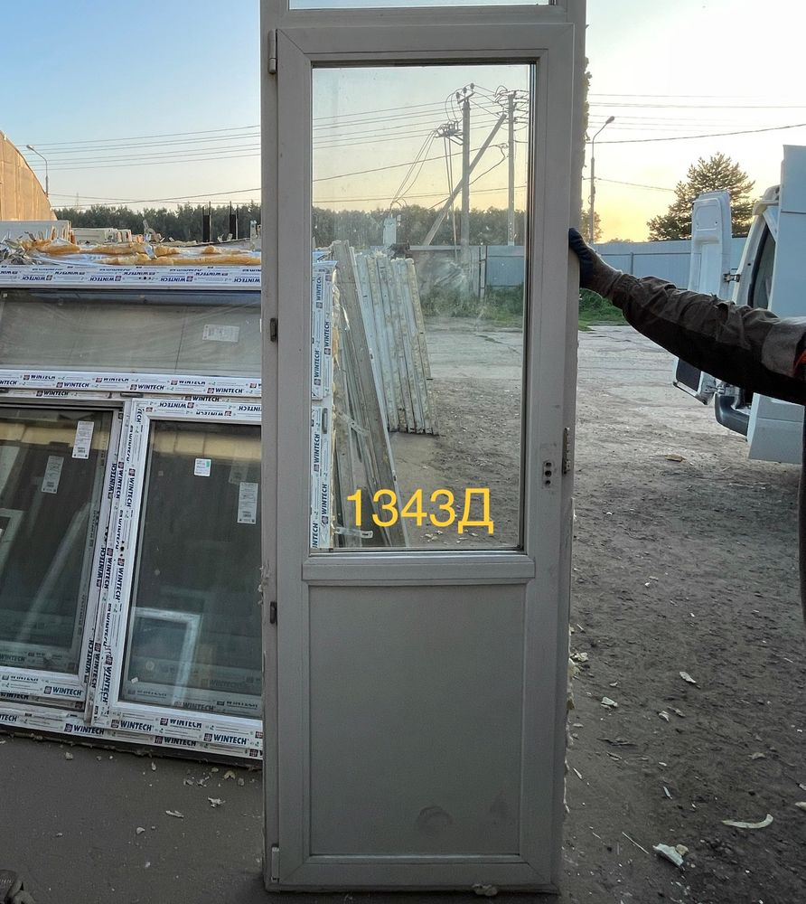 Дверь Пластиковая Б/У 218(в) х 75(ш) Балконная