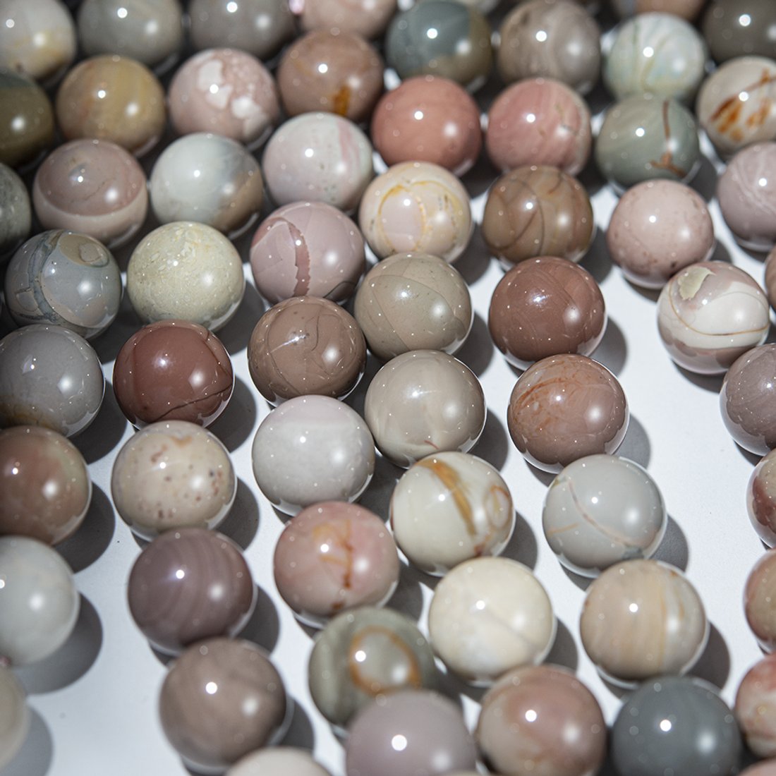 Алашаньский агат натуральный, бусины в форме шара 12,5мм