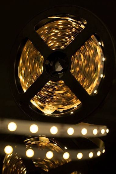 Светодиодная лента SWG 4,8W/m 60Led/m 3528SMD теплый белый 5M SWG360-12-4.8-WW-М 009252