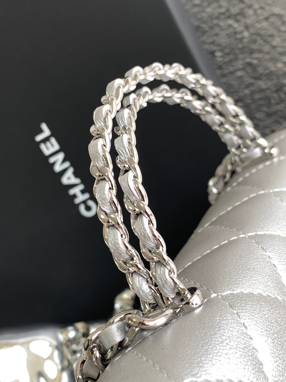 Chanel Bag 19 cm