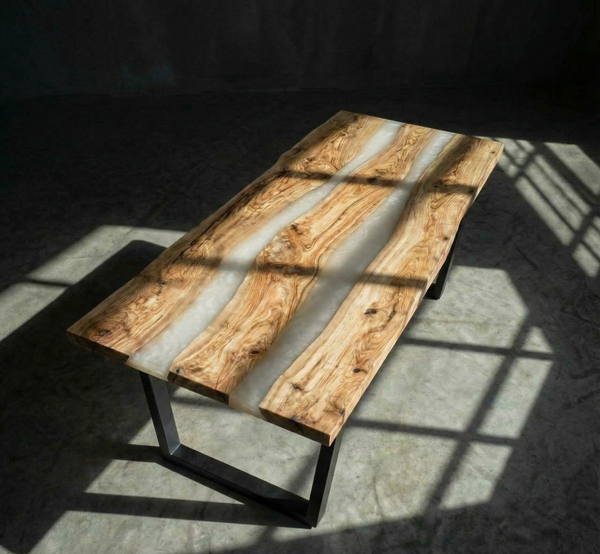 Стол из массива с двумя реками