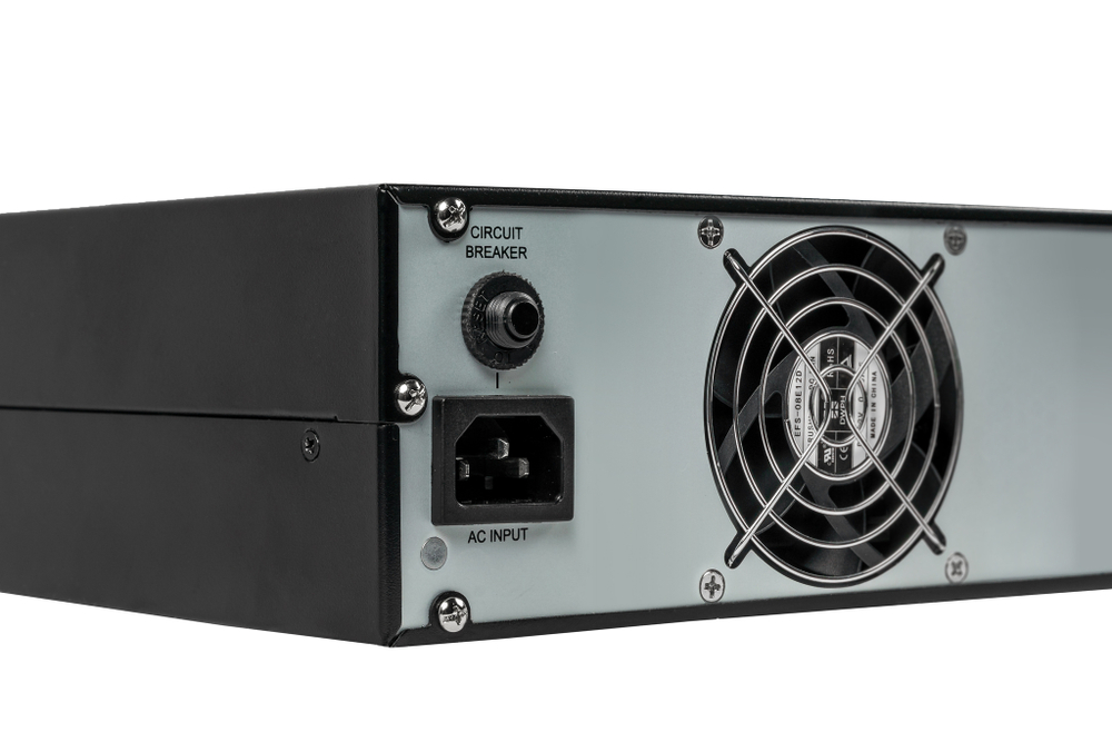 Источник бесперебойного питания  Systeme Electric SRVSE2KRTI