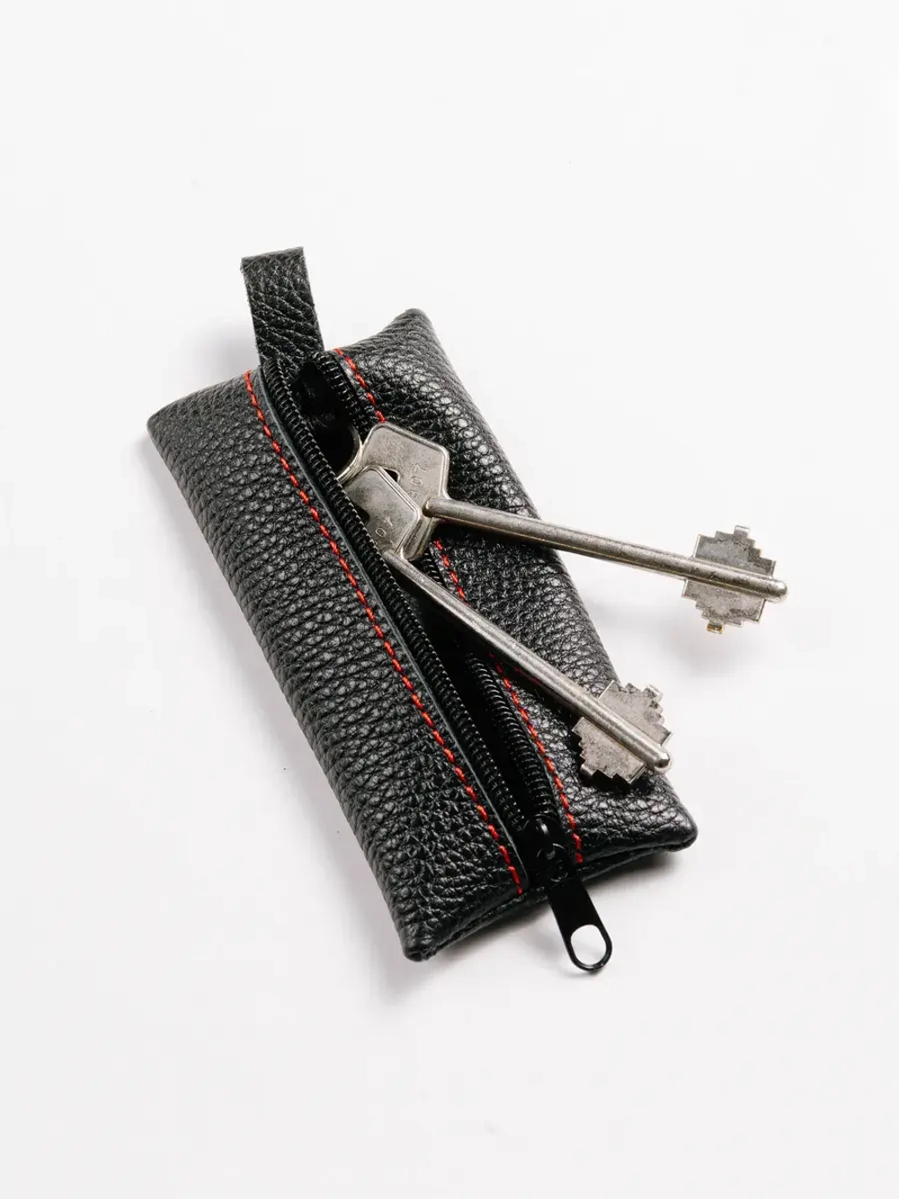 Ключница карманная кожаная