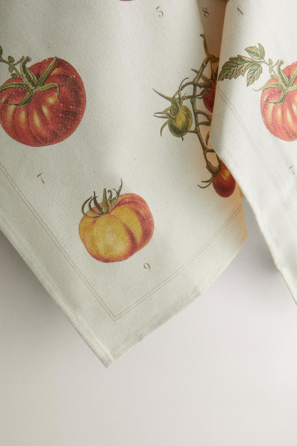 ZARA HOME ПОЛОТЕНЦЕ С РИСУНКОМ ТОМАТОВ 2ШТ, ЭКРЮ