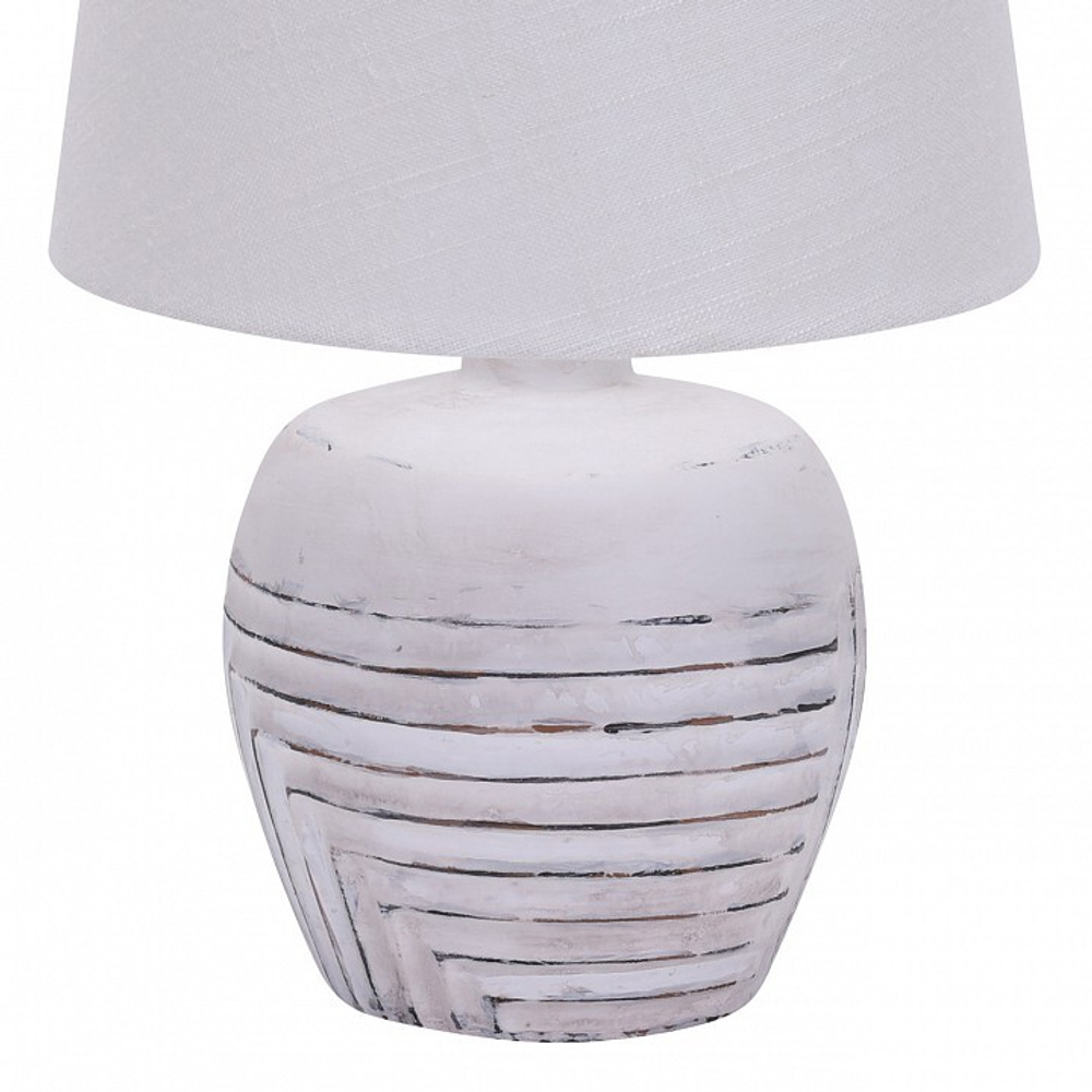 Настольная лампа декоративная Escada Eyrena 10173/L White