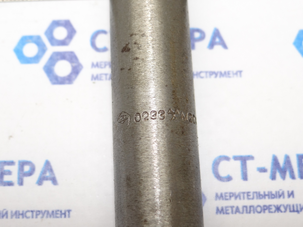 Метчик гаечный М20х1,5 L220 (0233)