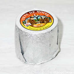 Сыр Margot Fromages Тет де Муан 51%, 1 шт