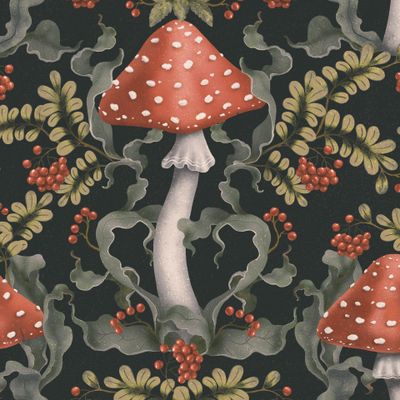 Мухоморы и веточки рябины