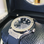 Часы наручные