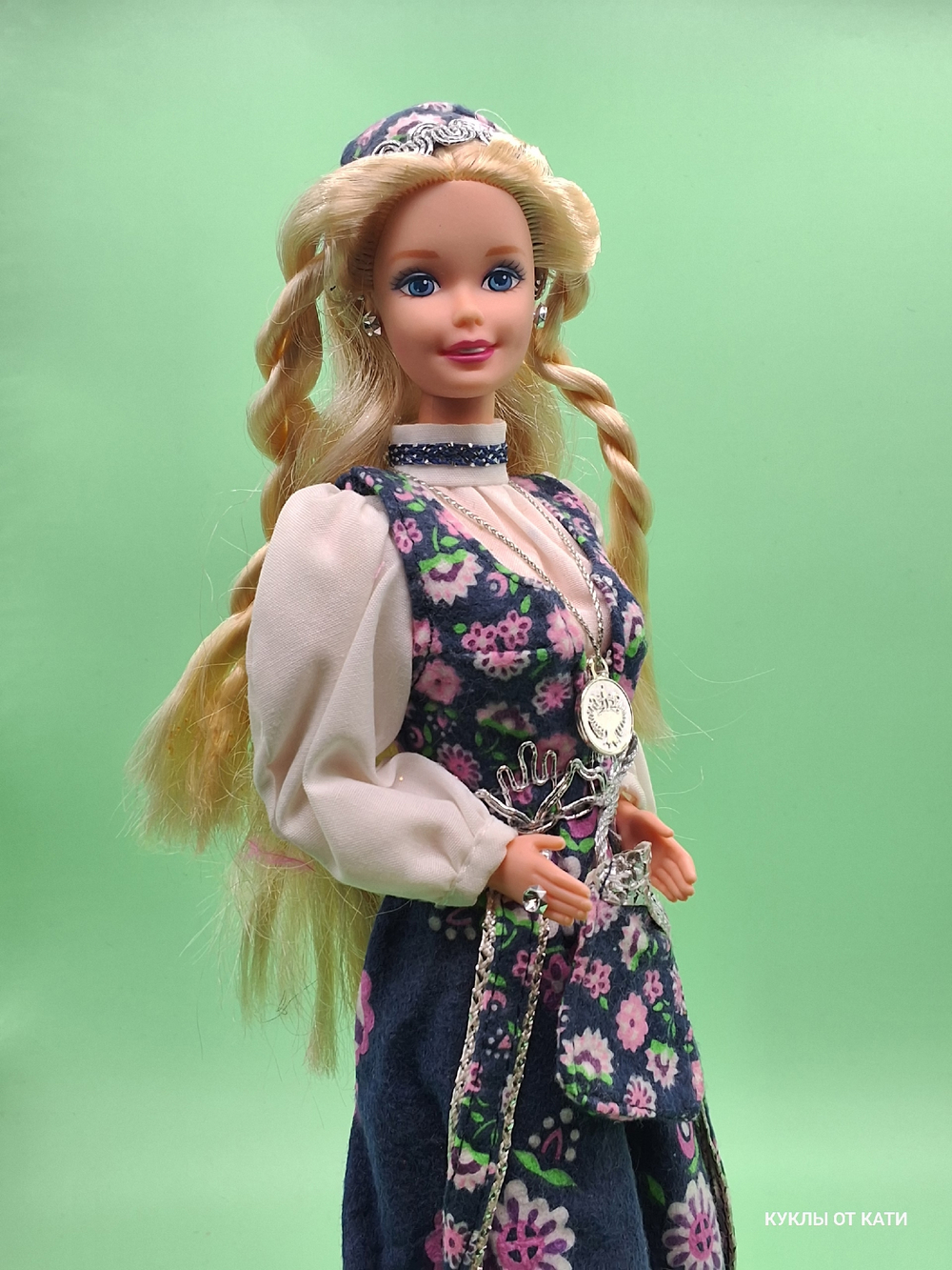 Кукла Barbie Norwegian 1995г (Барби Норвегия) из коллекции "Куклы Мира".03003