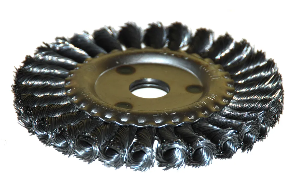 Корд-щетка дисковая прямая для УШМ (22,23 мм; 100 мм) с ворсом из витой проволоки "РОСОМАХА" (913100)