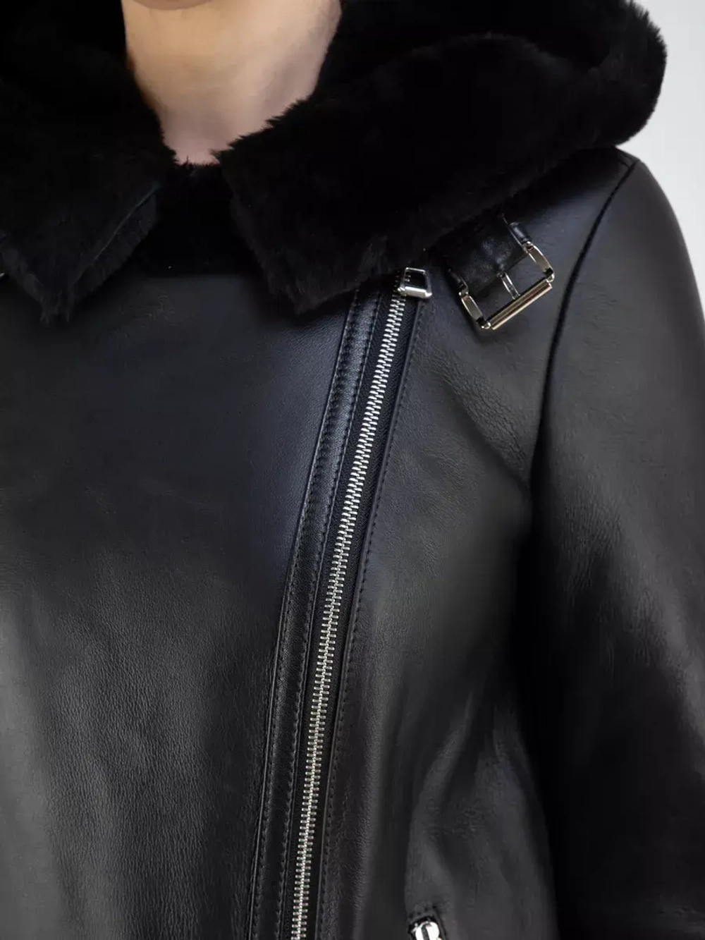 Дубленка зима короткая натуральная авиатор