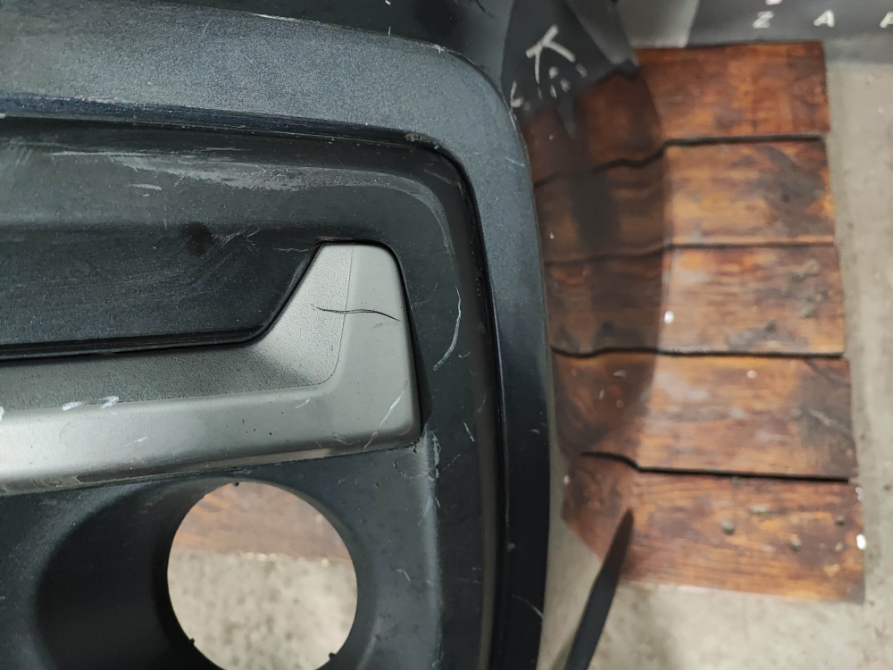 Бампер передний Subaru Forester 4 (SJ/S13) 16-18 Б/У Оригинал 57704SG030