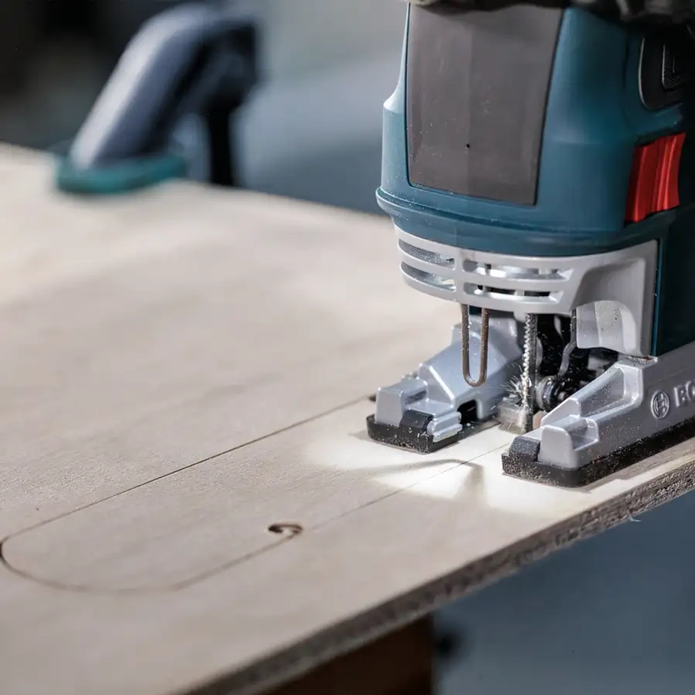 Лобзиковая пилка PRO Hardwood clean curve T101AOF BOSCH 2608634233