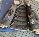 Пуховик Louis Vuitton