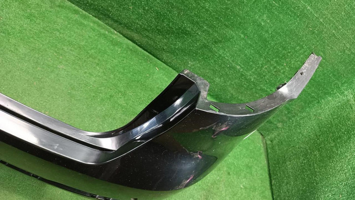 Бампер задний Maserati Levante (2016-2020)