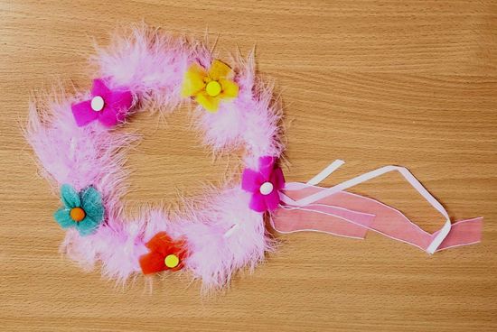Венок на голову Цветочки, с пухом, розовый