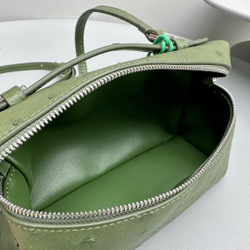 Loro Piana Extra Pocket L19