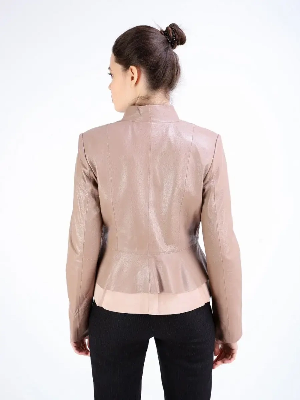 Куртка женская из натуральной кожи