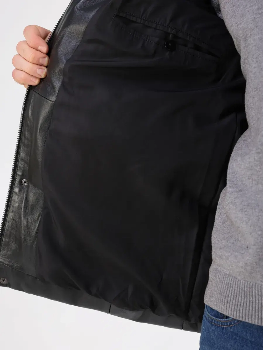 Куртка зимняя кожаная с капюшоном пуховик