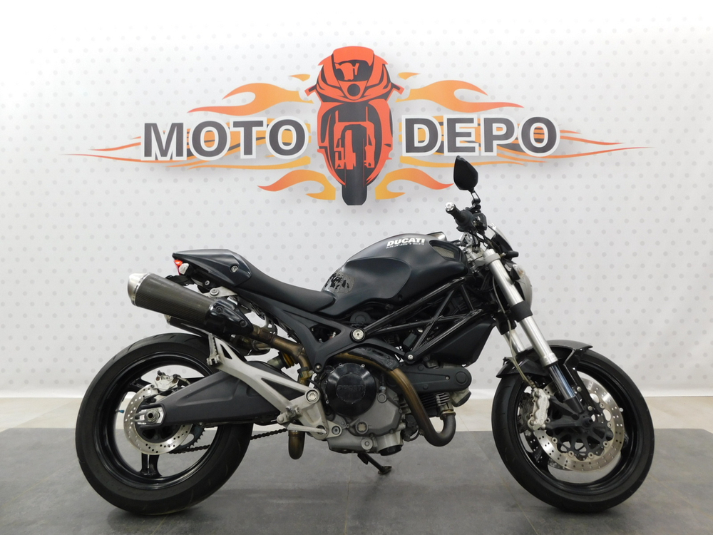 Ducati Monster 696 Plus 038167