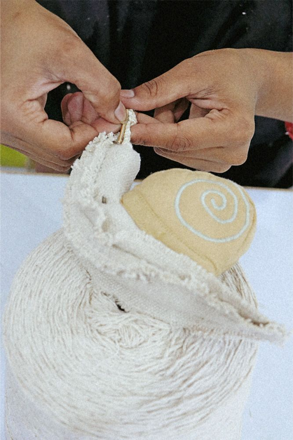 Lorena Canals Snail Small World Green Toy