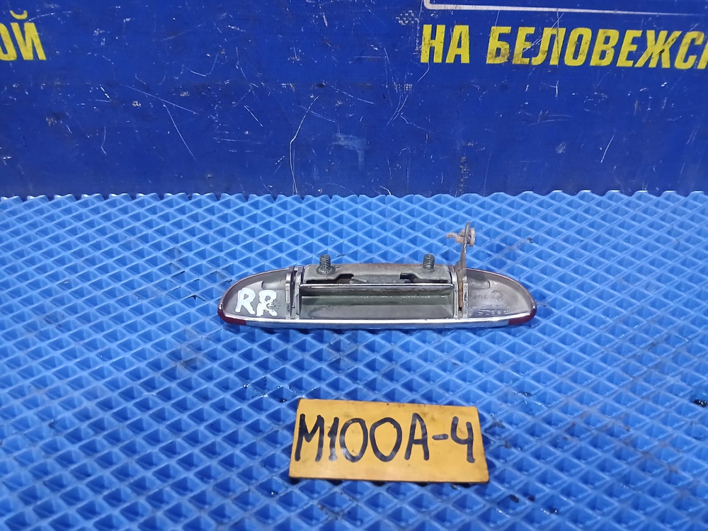 Ручка двери задней правой внешняя TOYOTA DUET 1998-2000