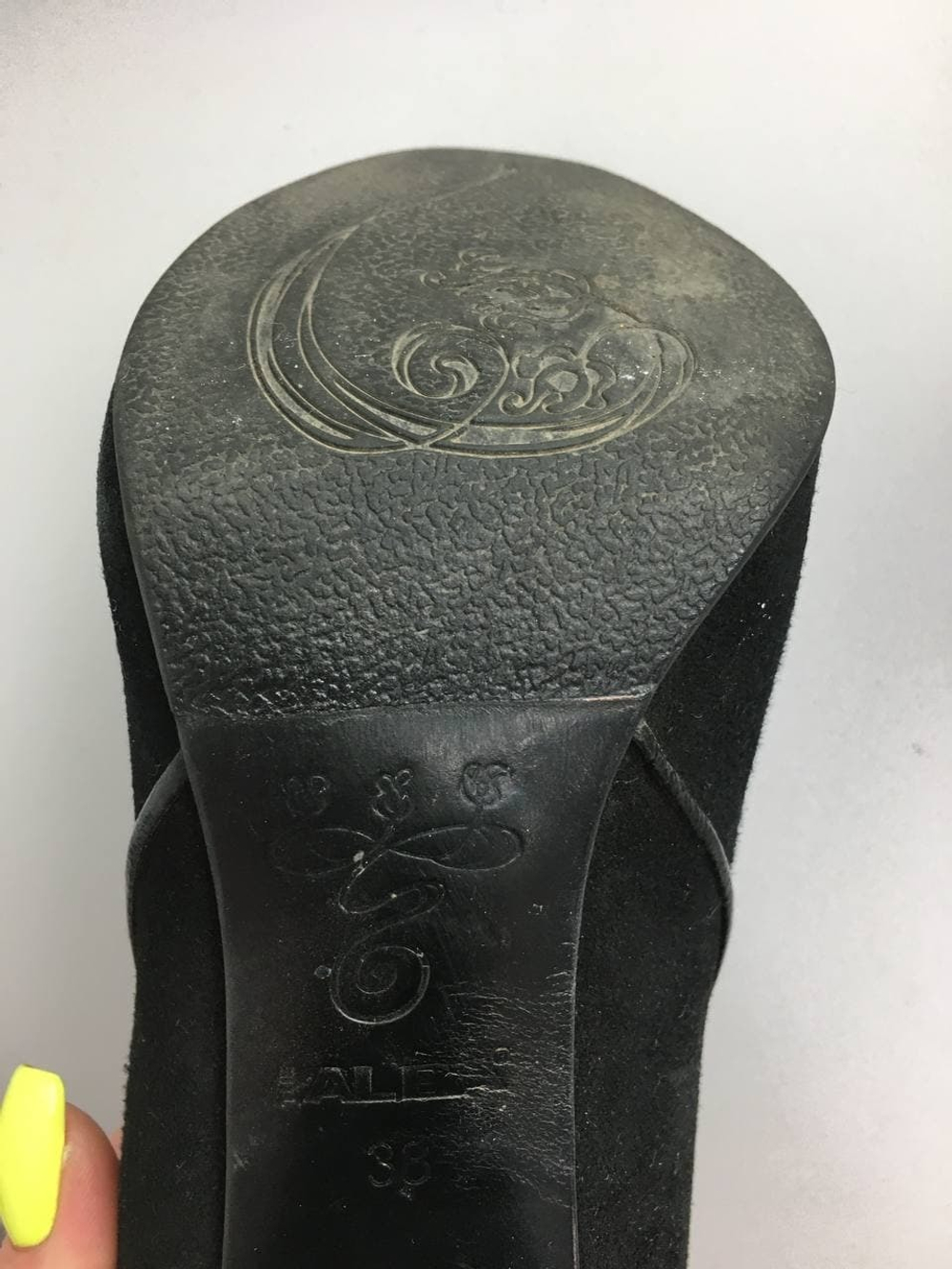 Ботильоны ALBA из замши 38 размер