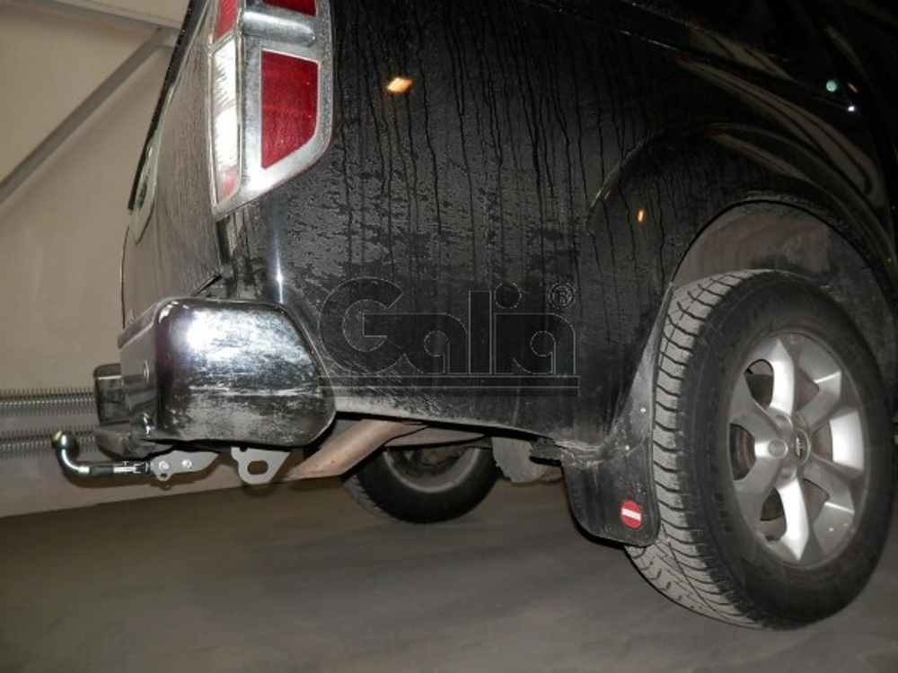 Фаркоп оцинкованный Galia N052A для Nissan Navara D40 2005-(паспорт и сертификат в комплекте)(без электрики)
