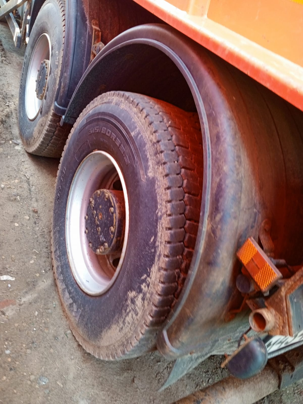 СмолМаш СДК* на шасси КамАЗ 6520 6x4 КДМ СДК-6520( Дизель, 8,9л. 390лс)