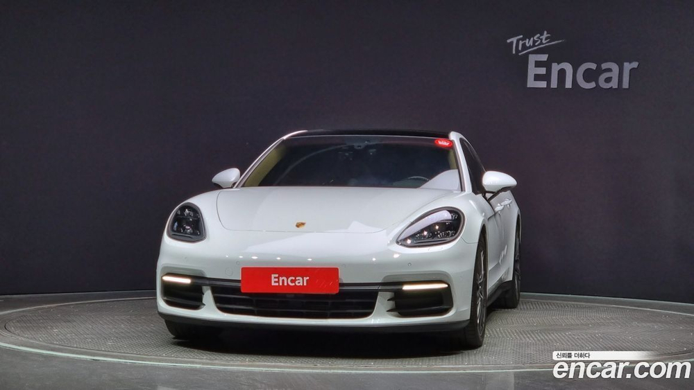 Porsche Panamera (971) 3.0 AWD (02.2020)