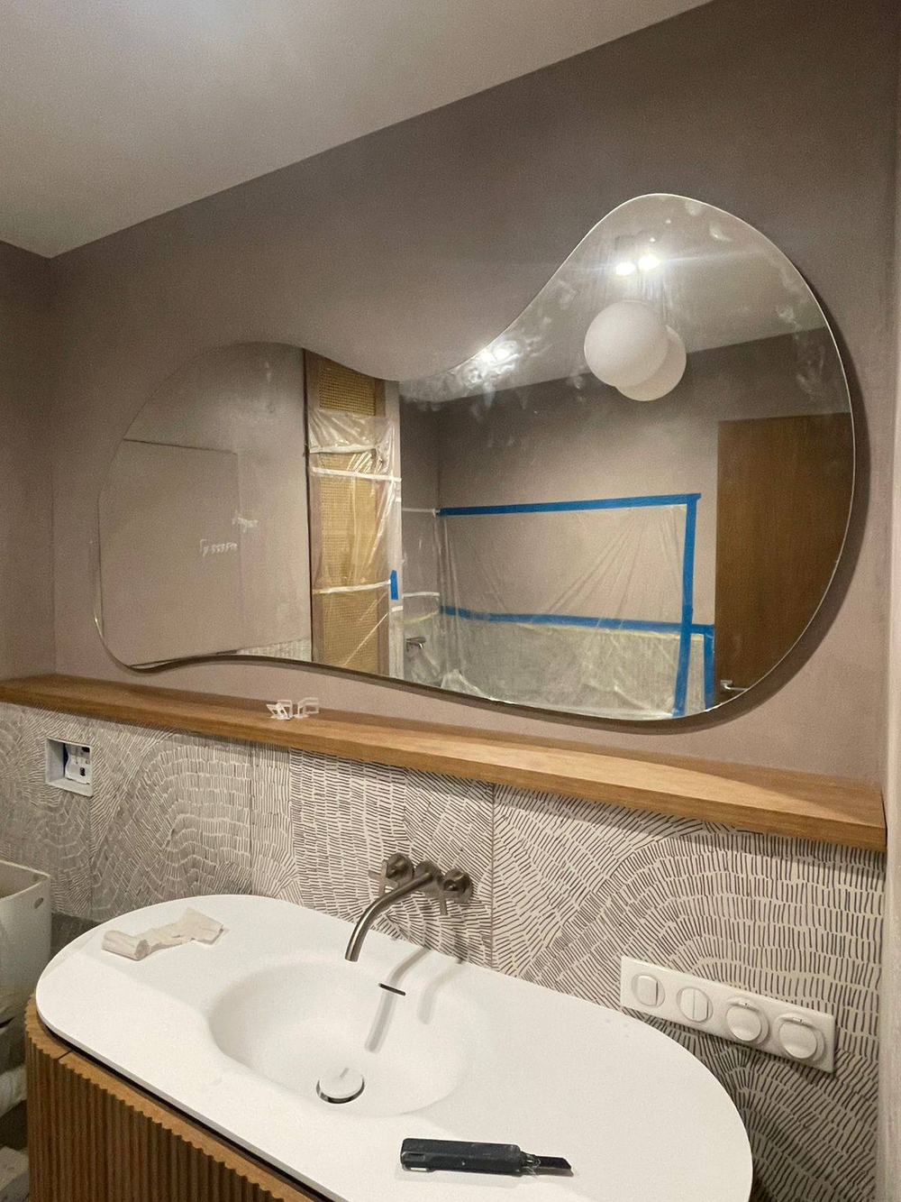 Дизайнерское зеркало AURA WAVE