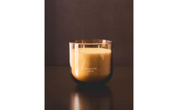 Zara Home Свеча ароматическая Majestic Oud 400 г, растительный воск, аромат восточный древесный, Коричневый