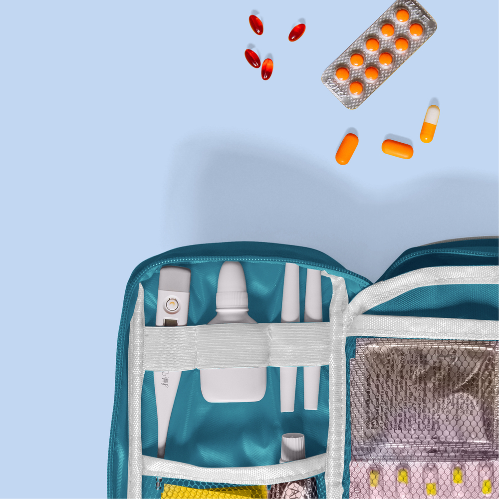 Аптечка дорожная 24х13х9 (голубая)