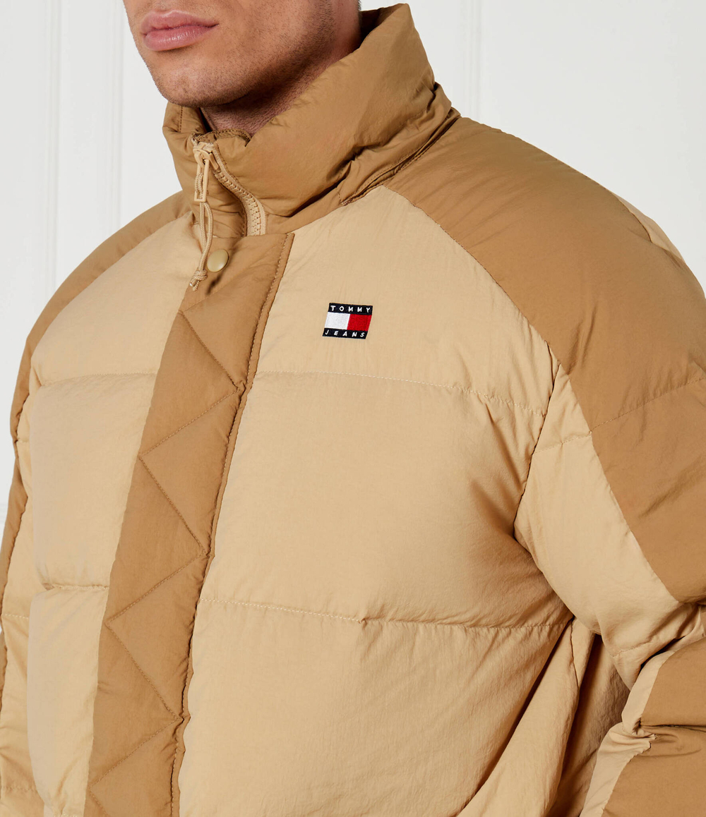 Пуховая куртка Tommy Jeans - бежевый(DM0DM19999)