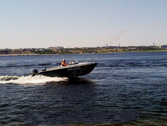 Катер стеклопластиковый DELTA 500