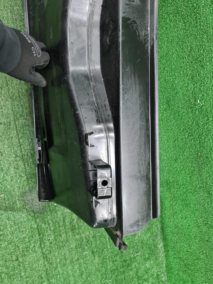 Воздуховод радиатора Zeekr 001 (2021-н.в.)