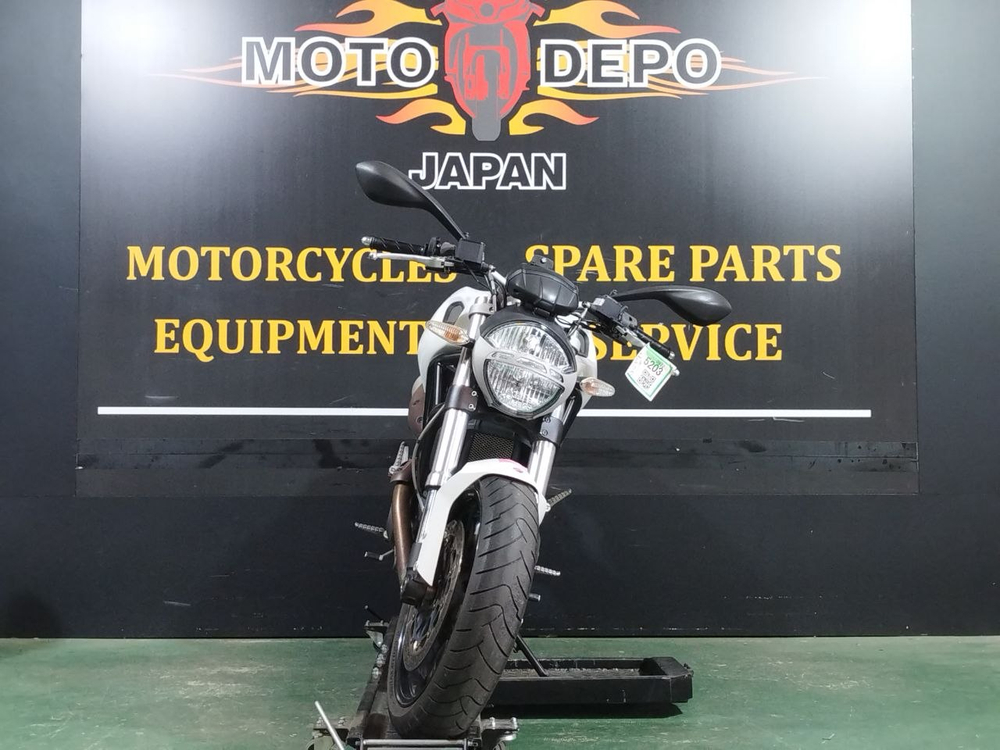 Ducati Monster 696 Plus 2013