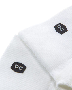 Теннисные носки ON The Roger Performance Mid Sock - white/ivory