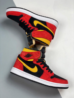 AIR JORDAN 1 HIGH ZOOM COMFORT BLACK/CHILE RED/WHITE/UNIVERSITY GOLD