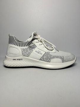 Кроссовки мужские