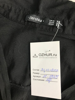 Блузка Bershka лаконичная 42 размер