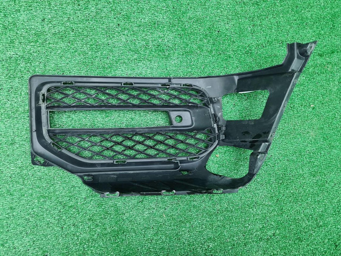 Решетка перед. бампера Mercedes G W463 (18-24) AMG