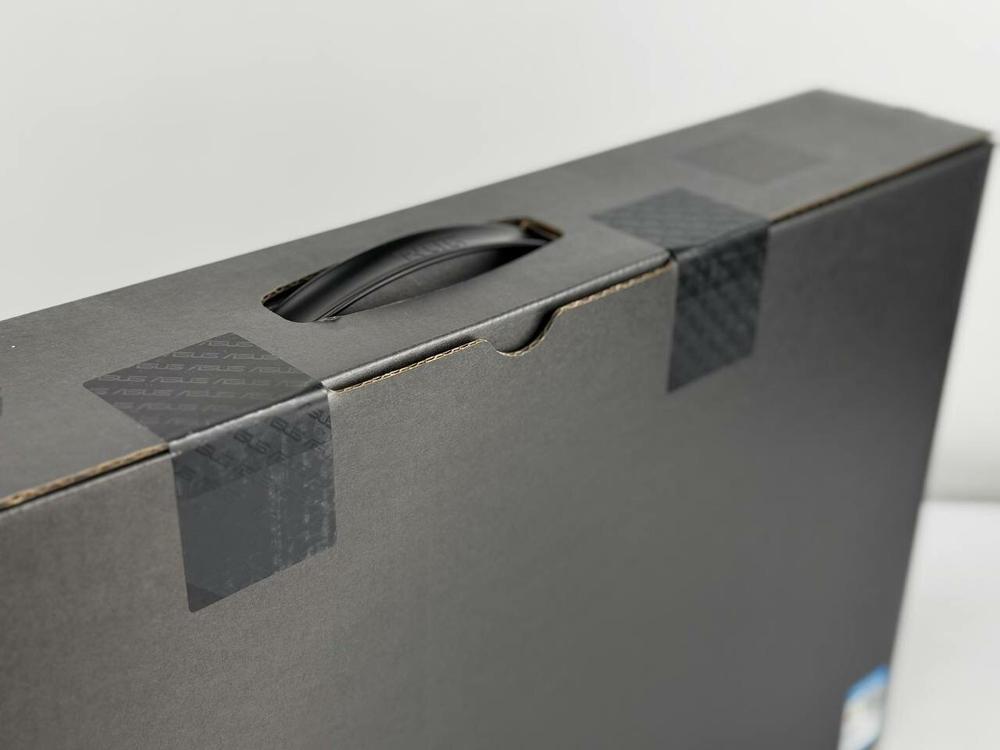 Игровой Ноутбук 16" ASUS ROG Zephyrus G16 GU605M ", Intel Core Ultra 9 185H, RAM 32 ГБ, SSD, NVIDIA GeForce RTX 4060 для ноутбуков (8 Гб), Windows Home