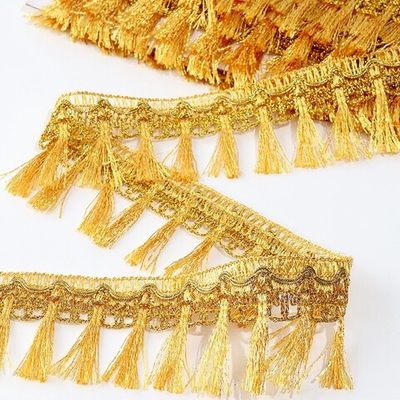 Тесьма золото с кисточками 50 мм