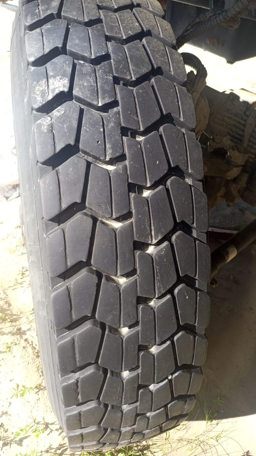 Shacman (Shaanxi) SX* 6x6 Самосвал SX32586V385 (Дизельный, 11,6 л, 423 л.с., МТ)