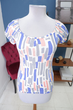 Футболка Un jour Ailleurs цветная 40 размер