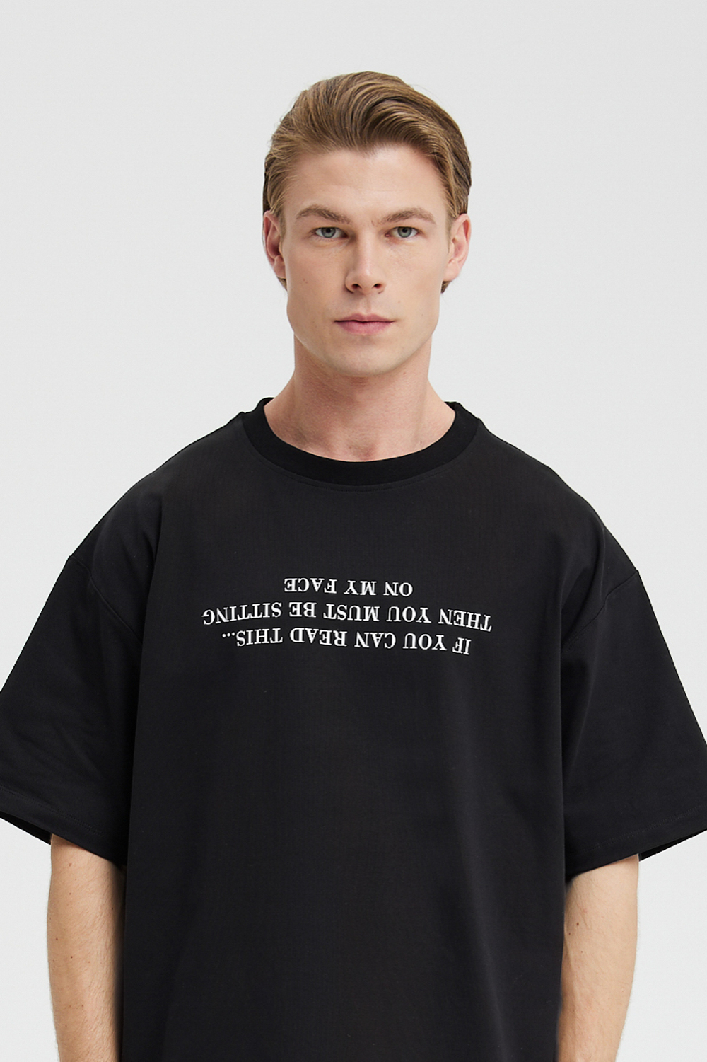 Футболка оверсайз с принтом