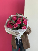 предзаказ - моно букет из роз Кантри и эвкалипта