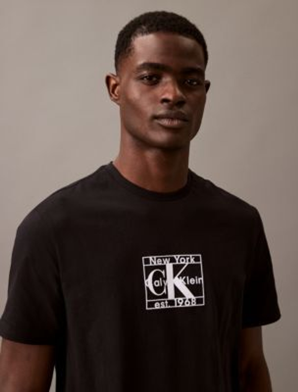 Футболка Calvin Klein